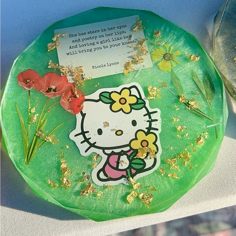 Green Decorative Coaster with Floral Design